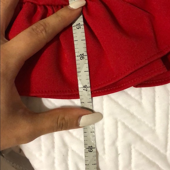 Red ruffle skirt - Picture 4 of 4
